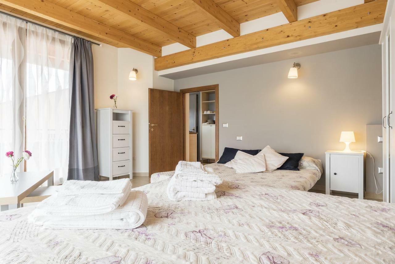 Peperino Attic Flat Apartamento Ciampino Exterior foto